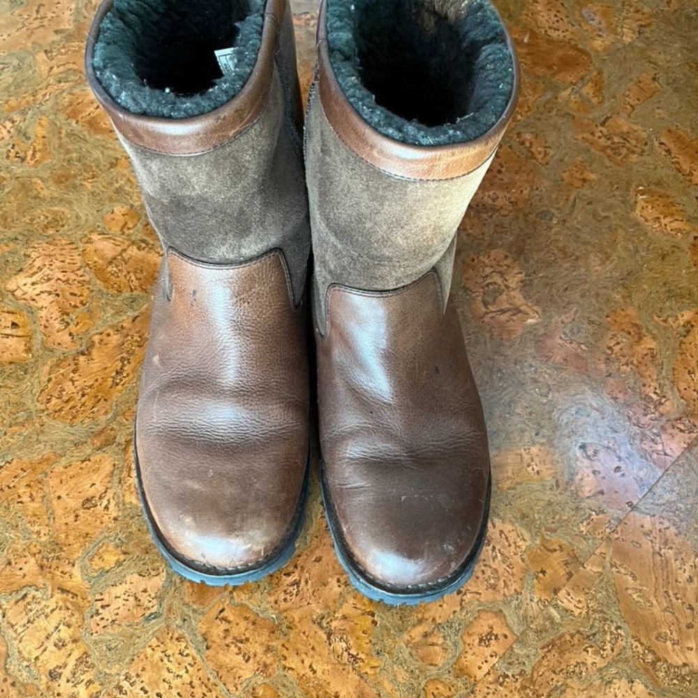 men's Ugg shearling boots